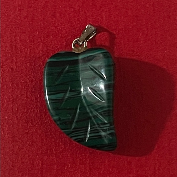 Pendants - Picture 4 of 5